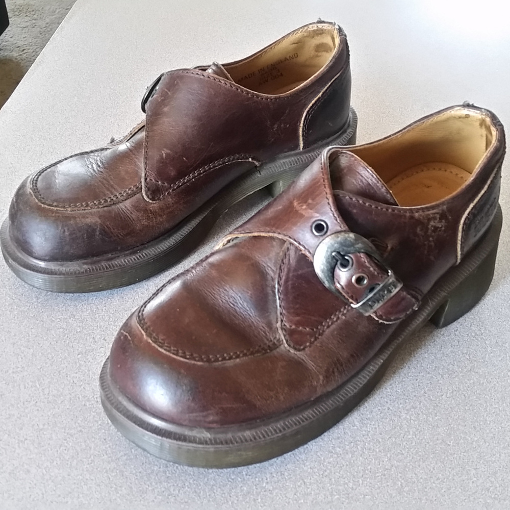 Vintage Dr. Martens style 8496 Oxford buckle shoes